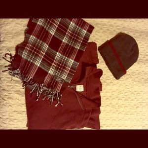 Men’s 3/4 zip sweater, scarf, & beanie